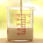 چقدر شیر و لبنیات باید در روز مصرف شود؟