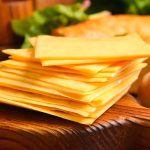 سحر و جادو پنیرهای ورقه‌ ای: همه چیزی که باید درباره انواع پنیر ورقه ای کاله بدانید