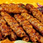 طرز تهیه کباب کوبیده مرغ؛ لذت بخش و زودپز