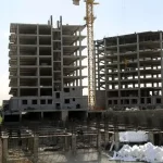 با شعارهای فانتزی نمی شود مردم را خانه دار کرد!