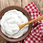 تعبیر خواب ماست برای زن باردار و زن متاهل و منوچهر مطیعی و لیلا برایت