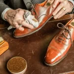 تعبیر خواب واکس زدن کفش قهوه ای برای زن متاهل و باردار و دختر مجرد از روانشناسی