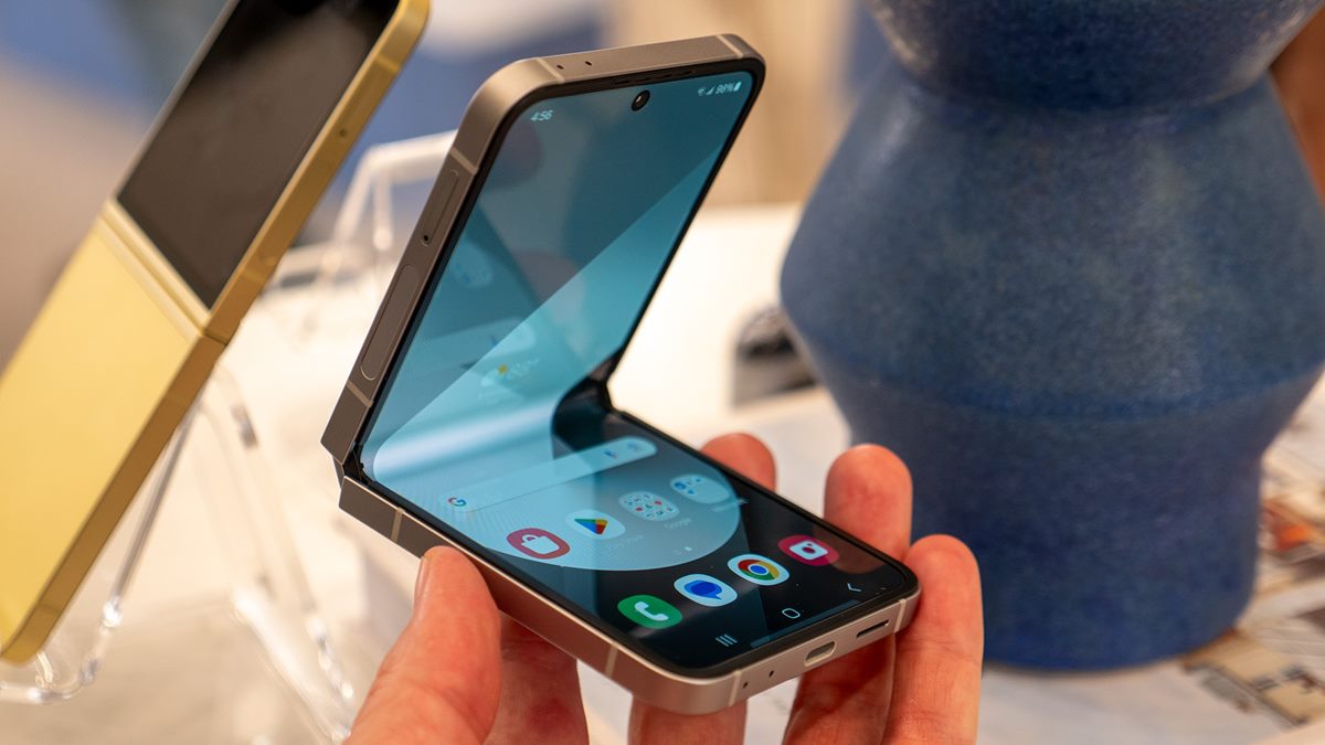 گلکسی Z Flip 7 احتمالا باتری بزرگ‌تری نسبت به نسل قبل داشته باشد