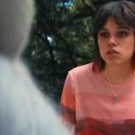 پوستر فیلم Death of a Unicorn تقابل جنا اورتگا و تک‌شاخ را نشان می‌دهد