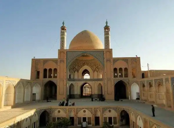 تعبیر خواب پناه بردن به مسجد برای زن متاهل و باردار و دختر مجرد از روانشناسی