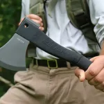 تعبیر خواب تبر زدن به انسان برای زن متاهل و باردار و دختر مجرد از روانشناسی