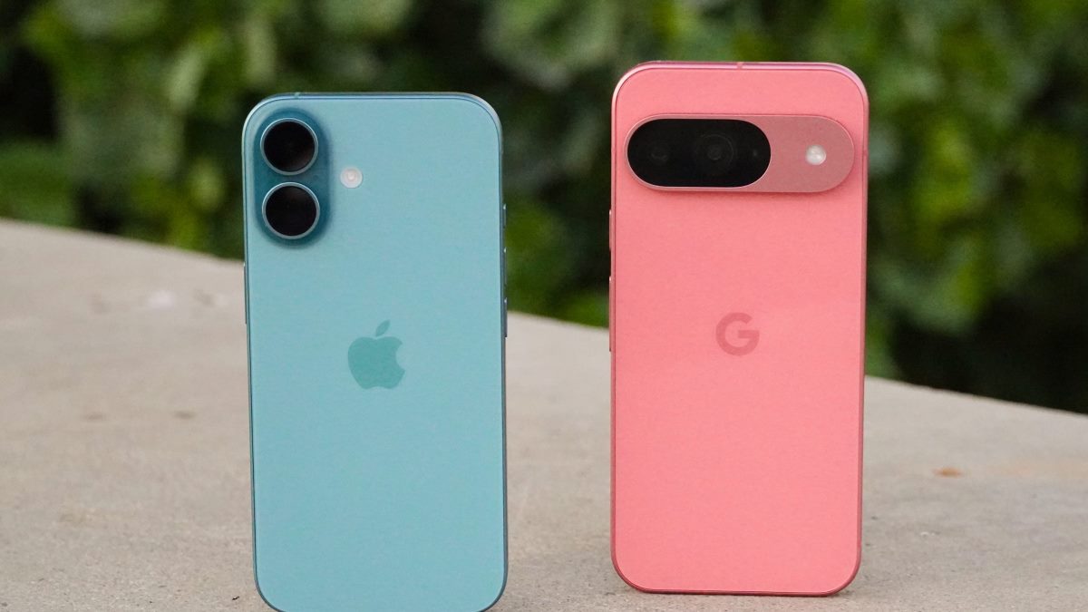 مقایسه گوشی Google Pixel 9a و iPhone 16 ؛ نبرد گوگل و اپل