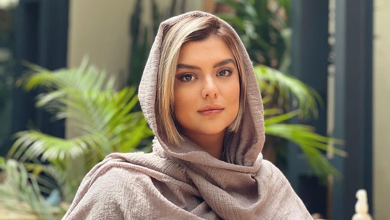 بیوگرافی دنیا مدنی و نگاهی به زندگی هنری او