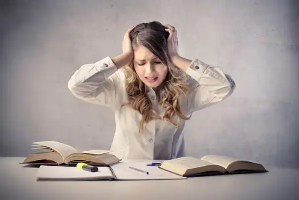 تعبیر خواب استرس در امتحان برای زن متاهل و باردار و دختر مجرد از روانشناسی