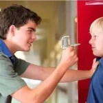 تعبیر خواب خفت شدن در خواب برای زن متاهل و باردار و دختر مجرد از روانشناسی