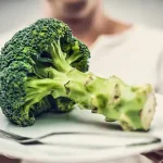 تعبیر خواب کلم خوردن برای زن متاهل و باردار و دختر مجرد از روانشناسی