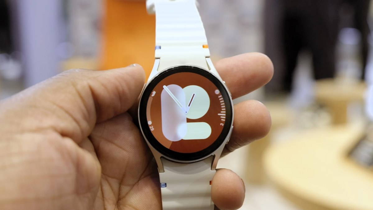 شارژ سریع‌تری در کار نیست؛ ساعت Galaxy Watch 8 با همان سرعت شارژ قبلی می‌آید