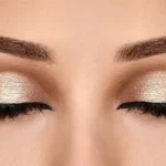 تعبیر خواب آرایش کردن چشم برای زن متاهل و باردار و دختر مجرد از روانشناسی