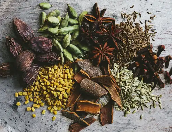 تعبیر خواب چاشنی ها برای زن متاهل و باردار و دختر مجرد از روانشناسی