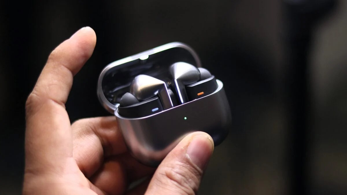 رونمایی عجیب هدفون Galaxy Buds 4 سامسونگ