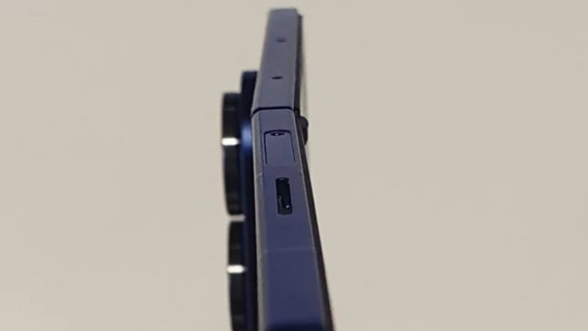 برخی مدل‌های گلکسی زد فولد ۷ به‌طور کامل باز نمی‌شوند