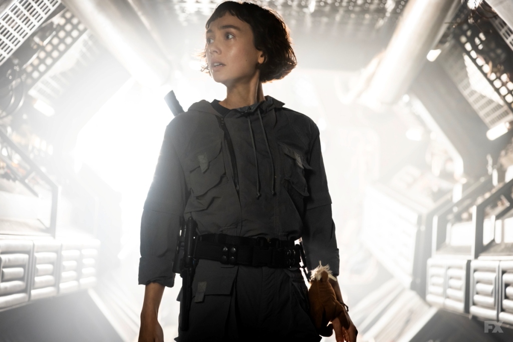 پوستر جدید سریال Alien: Earth با حضور سیدنی چندلر منتشر شد