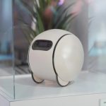 اپل رقیب ربات همراه سامسونگ را با تأخیر دو ساله عرضه می‌کند