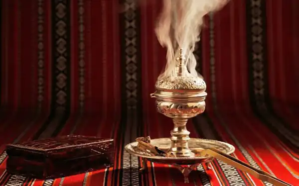تعبیر خواب اسپند دود کردن مرده برای زن متاهل و باردار و دختر مجرد از روانشناسی