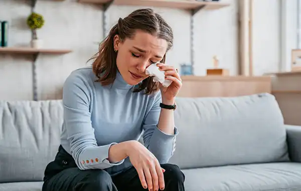 تعبیر خواب گریه دختر مجرد برای زن متاهل و باردار و از روانشناسی