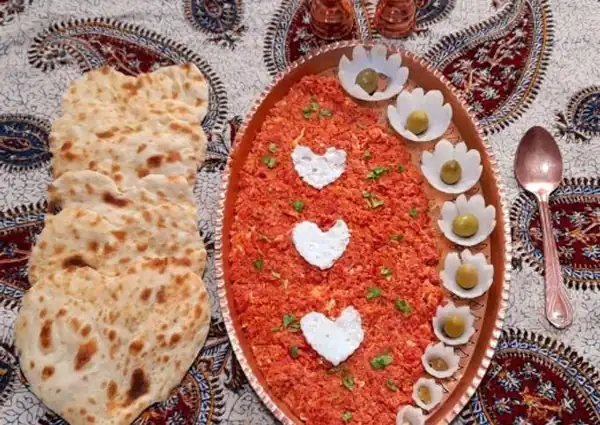 تعبیر خواب املت خوردن برای زن متاهل و باردار و دختر مجرد از روانشناسی