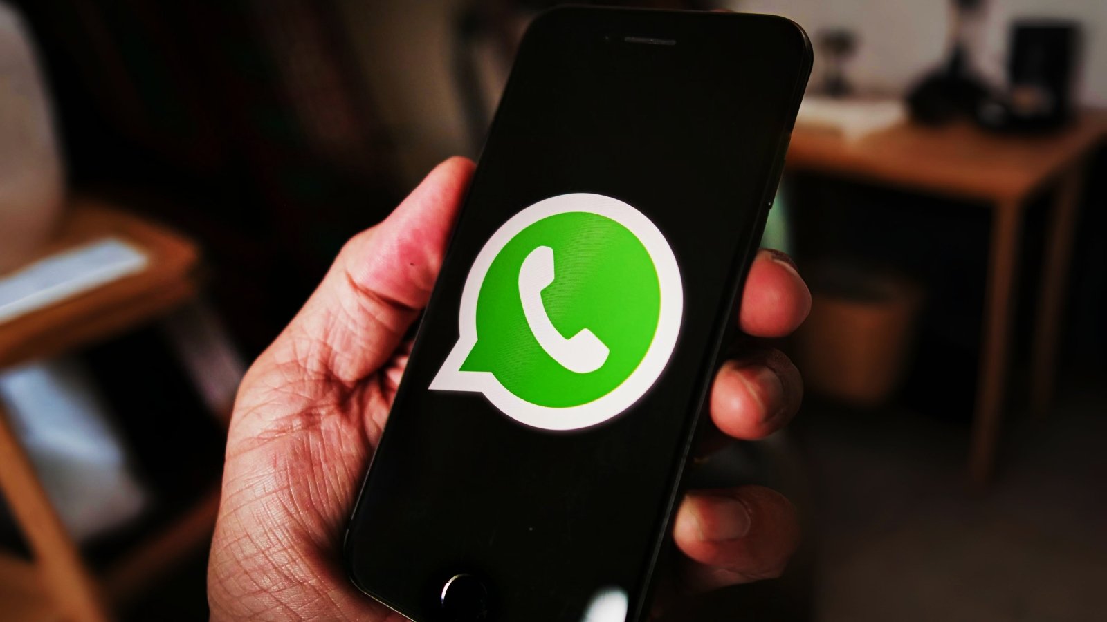 واتساپ قابلیت ترجمه پیام را به آیفون و اندروید اضافه می‌کند