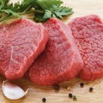 آیا گوشت قرمز از بروز سرطان جلوگیری میکند؟