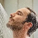 تعبیر خواب دوش گرفتن در خانه دیگری برای زن متاهل و باردار و دختر مجرد