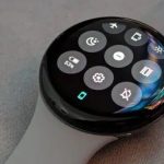 آپدیت Wear OS 6 برای گوگل پیکسل واچ ۲ و ۳ منتشر شد