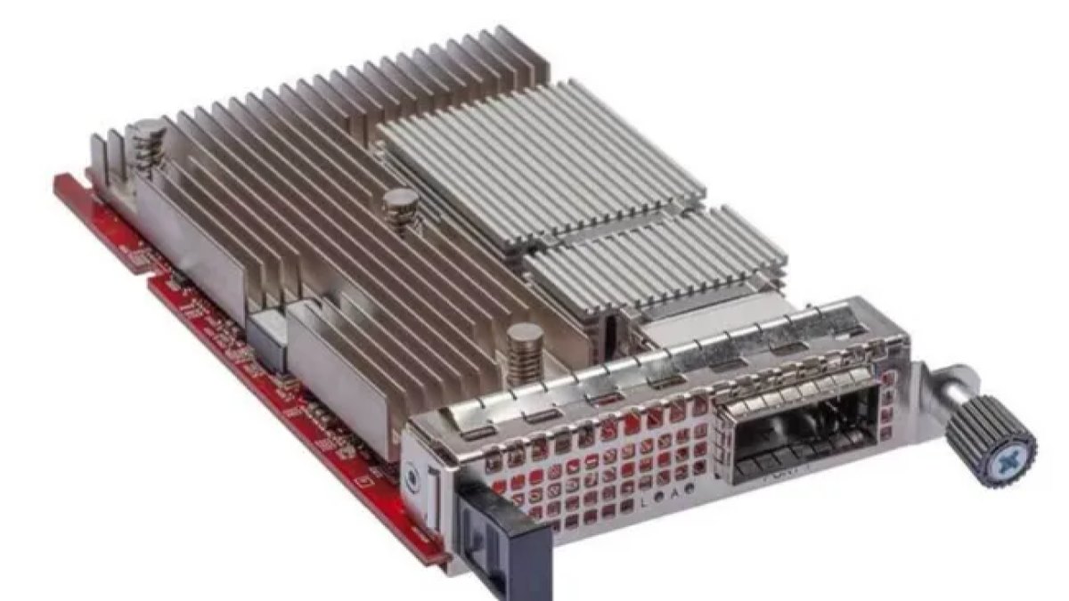 سریع‌ترین کارت اترنت جهان معرفی شد ؛ Broadcom Thor Ultra 800G مخصوص مراکز داده هوش مصنوعی