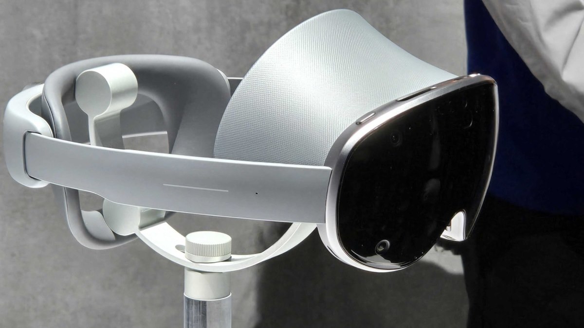 نسل جوان علاقه شدیدی به هدست واقعیت ترکیبی گلکسی ایکسآر سامسونگ دارند