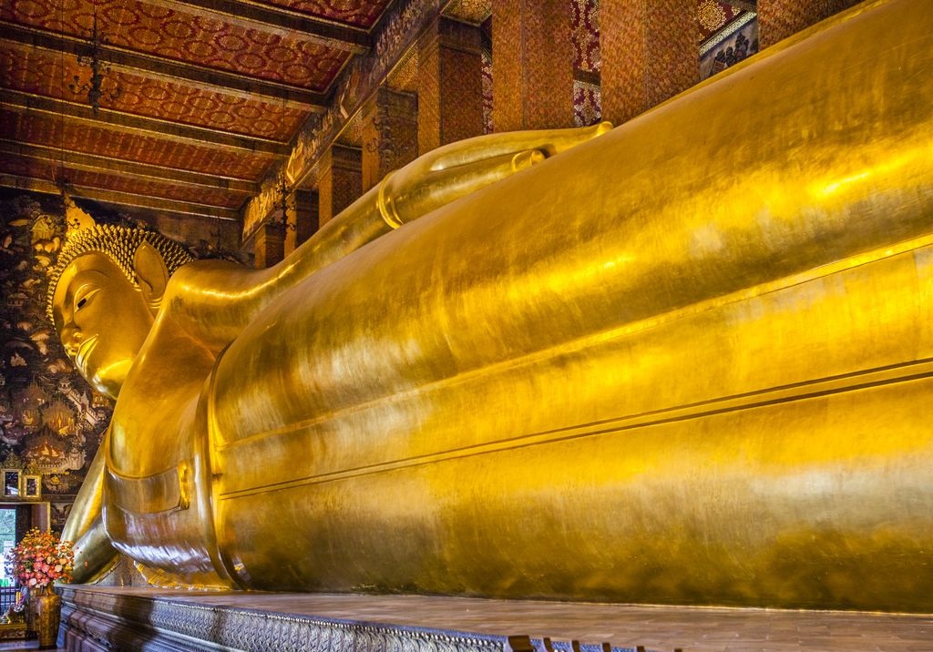 باستان‌شناسان یک گنج طلای ۱۳۰۰ ساله زیر تندیس بودا کشف کردند