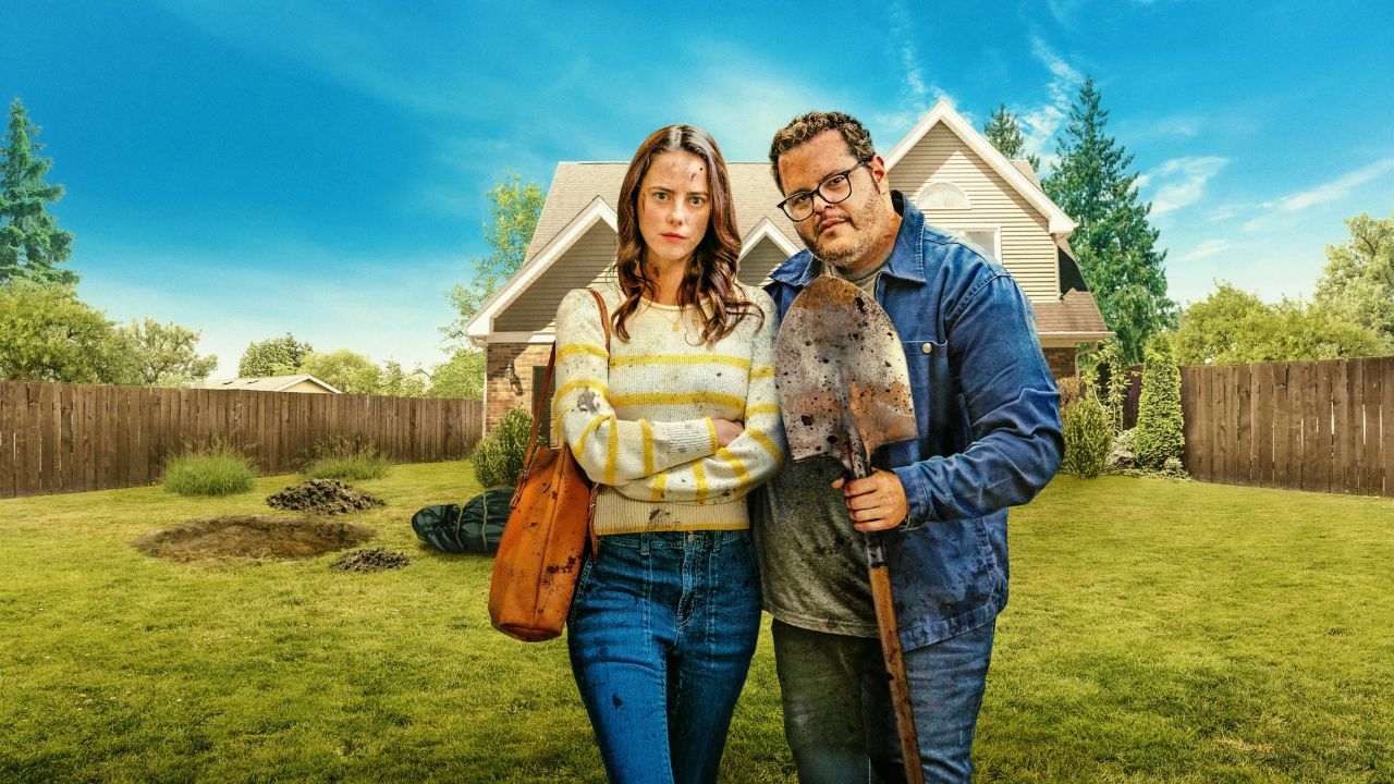 نقد فیلم Adulthood | جسدی در زیرزمین