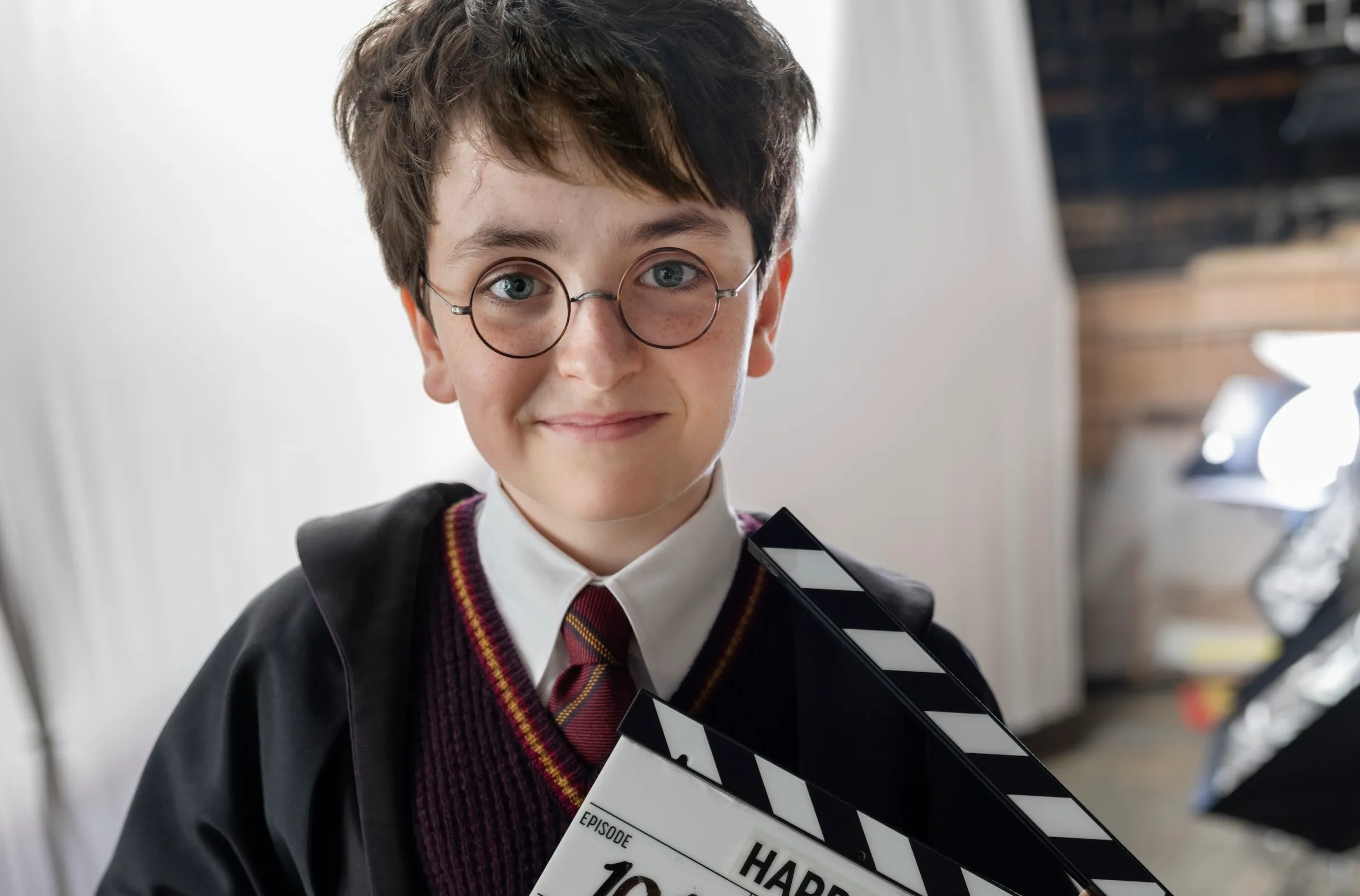 تصاویری از پشت صحنه فیلم‌برداری سریال Harry Potter منتشر شدند