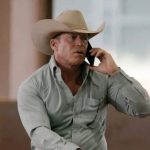 تیلور شریدان قراردادی بزرگ با Universal امضا کرد