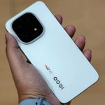 اولین بهروزرسانی نرمافزاری جهانی برای آیکیو ۱۵ منتشر شد