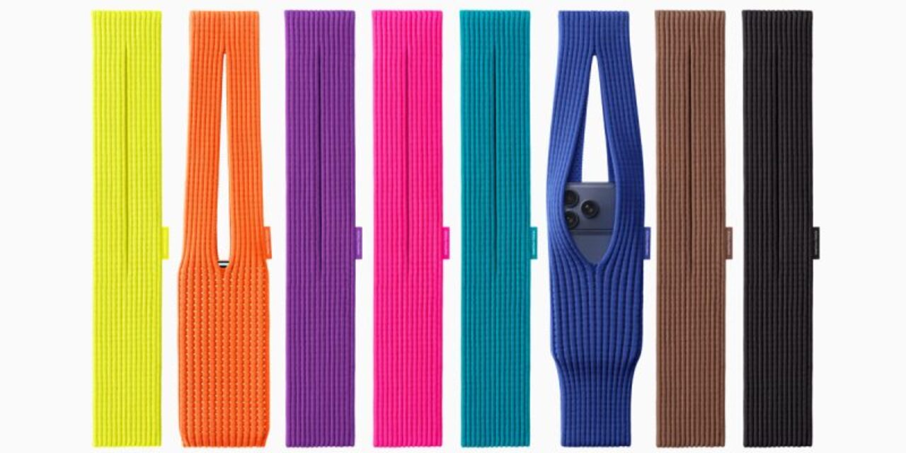 اپل یک جوراب برای آیفون ساخته است که ۱۵۰ دلار قیمت دارد!