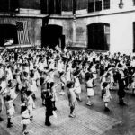 ظهور و افول سلام بلامی؛ حرکت شبیه نازیها که زمانی آمریکاییها برای ادای سوگند وفاداری به پرچم از آن استفاده میکردند