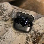 قاب گلکسی بادز ۴ پرو با قابلیت تازه، پیدا کردن گوشی را ساده‌تر می‌کند