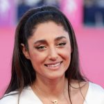 گلشیفته فراهانی و علی نصیریان در فرش قرمز فیلم «آه، چه روزهای خوشی بود» + ویدیو