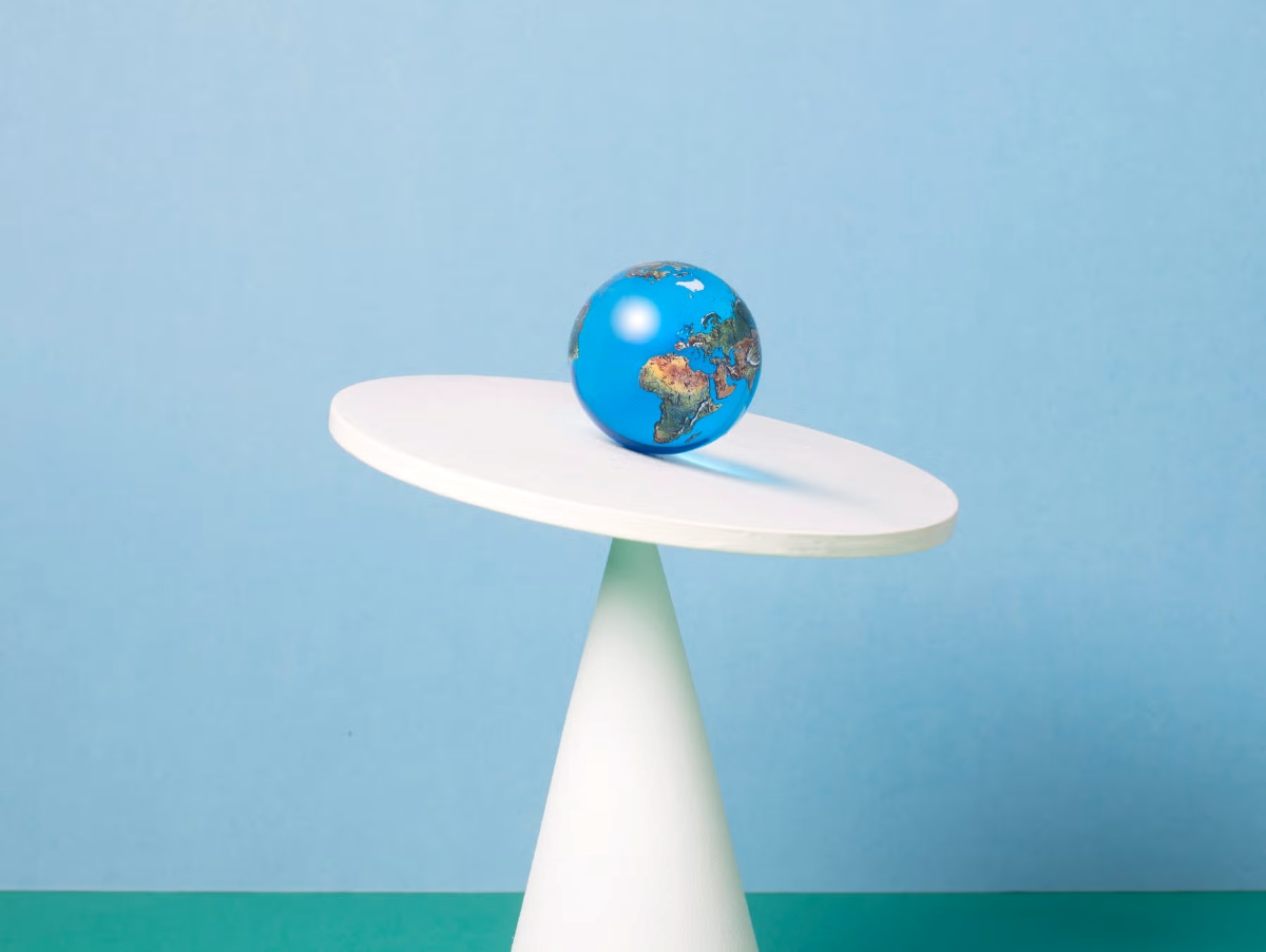 محور زمین ۸۰ سانتی‌متر کج شده است؛ اتفاقی که نباید رخ می‌داد