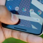 کنترل حرکتی گوشی چیست و چرا تجربه استفاده از موبایل را متحول کرده است؟