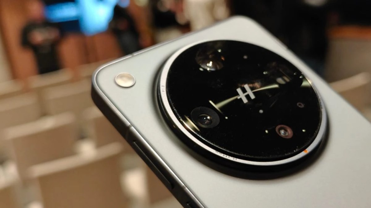 اوپو فایند ایکس ۹ اولترا با دوربین‌های ۲۰۰ مگاپیکسلی و زوم اپتیکال واقعی ۱۰ برابر معرفی شد