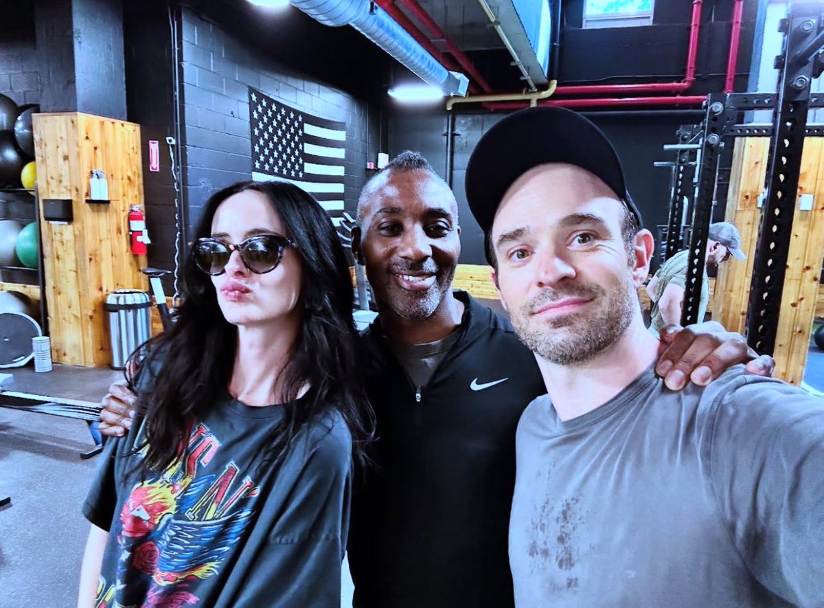 تصاویر جدید فصل دوم سریال Daredevil: Born Again بازگشت جسیکا جونز را نشان می‌دهند