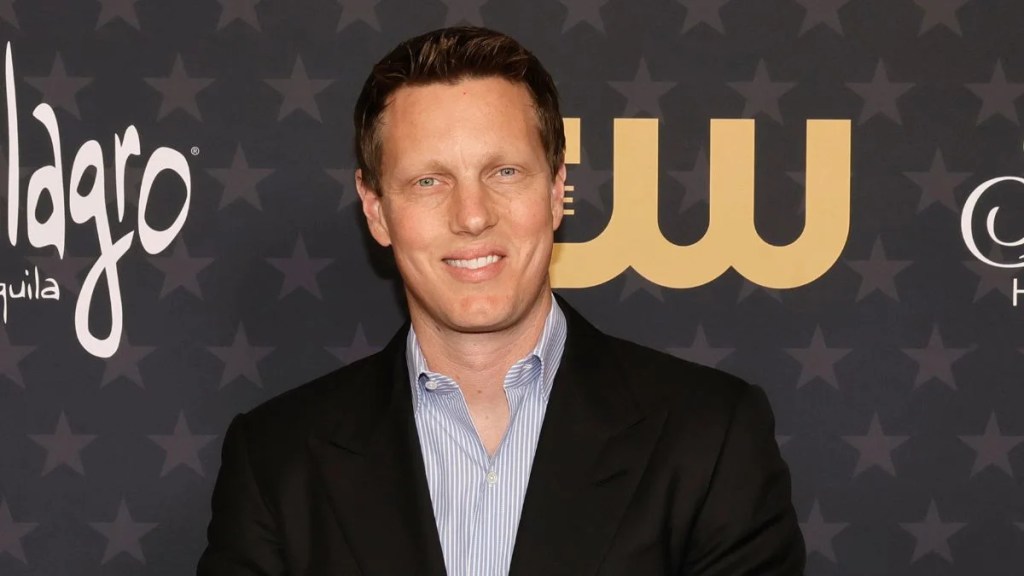 مدیر عامل Warner Bros تمایلی به بررسی پیشنهاد پارامونت ندارد | دیوید الیسون پا پس نمی‌کشد