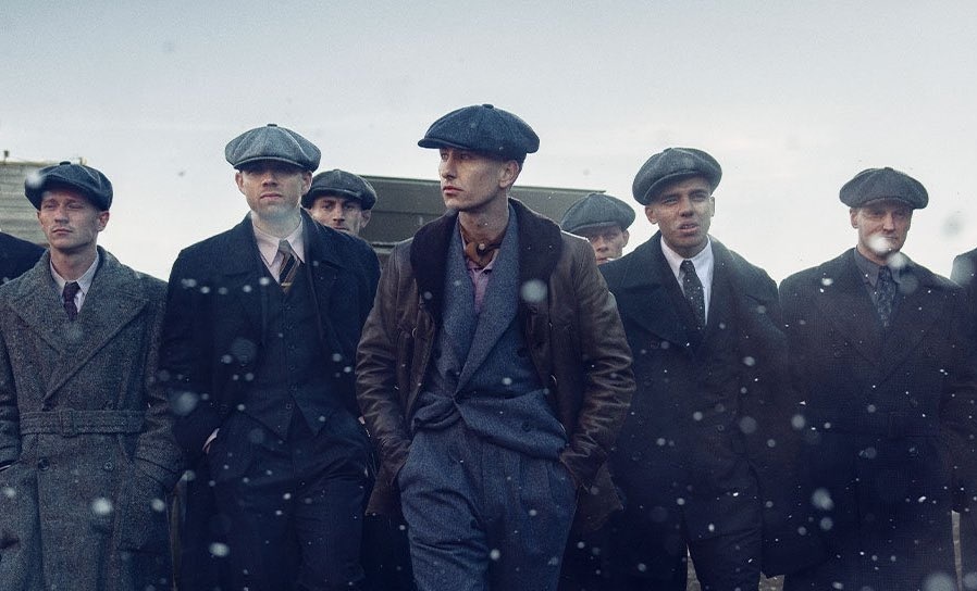 بری کیوگن در فیلم Peaky Blinders: The Immortal Man نقش رهبر نسل جدیدی از پیکی بلایندرز را بازی می‌کند