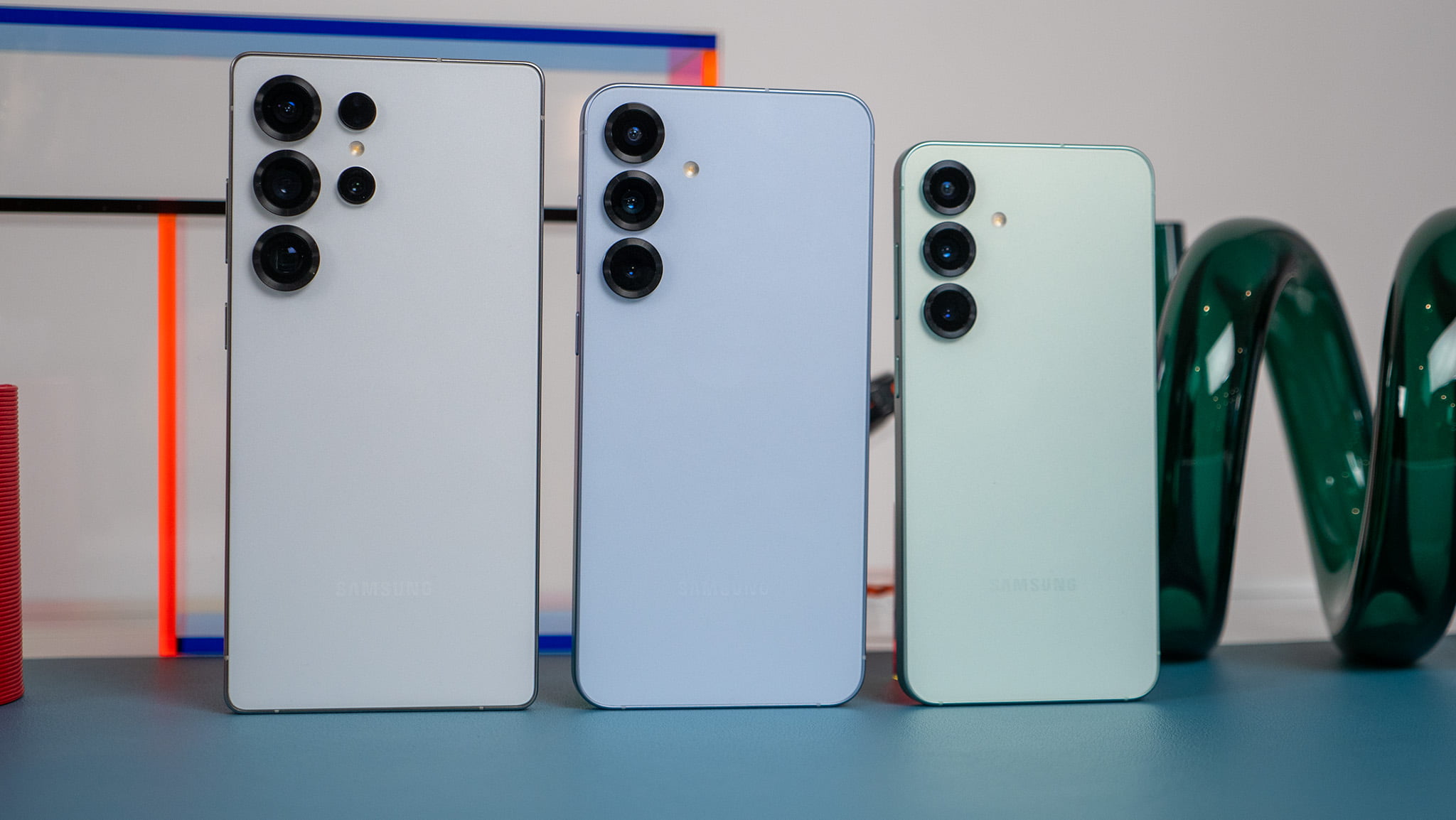 مشخصات کامل گلکسی S26 و S26 پلاس لو رفت؛ همان پرچمداران همیشگی