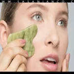 ماساژ با سنگ گواشا برای پوست